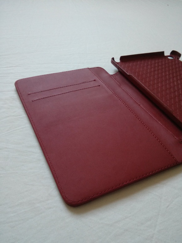 A view of the document pouches available to store items of your choice